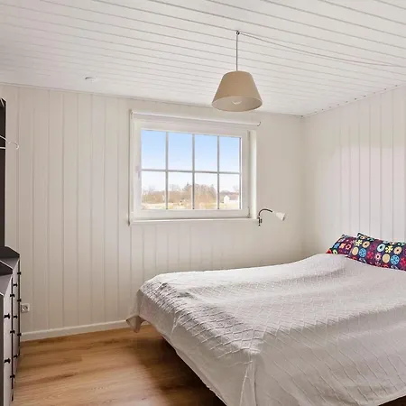 3 Bedroom Cozy In Vakantiehuis
