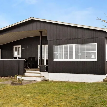 Vakantiehuis 3 Bedroom Cozy In